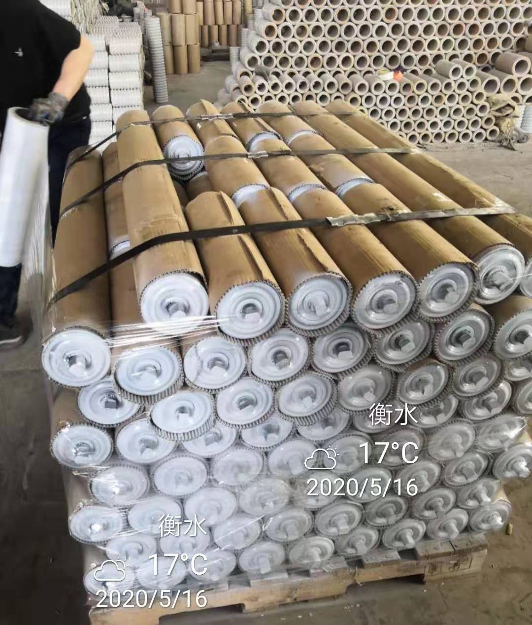 双向螺旋橡胶托辊、玻璃钢托辊