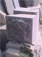 供应自然石.雕塑.石板材.蘑菇石自然石雕塑石板材供应