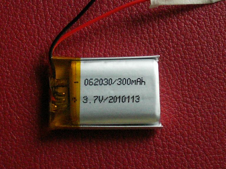 LED300mah-602030软包锂电池