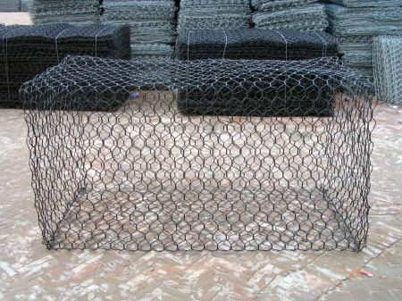 供应水利工程石笼网 河道治理PVC格宾石笼网箱 双隔板雷诺护垫 河道护坡格宾网