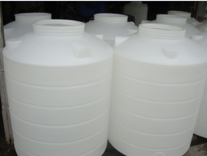 供应装的桶 装水的水桶 楼顶用的水箱 塑料大水箱