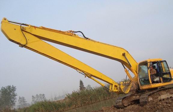 供应挖深、挖远**挖掘机加长臂15米至28米