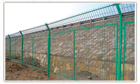 供应柳州护栏网，河池护栏网，北海护栏网生产，桂林护栏网价格