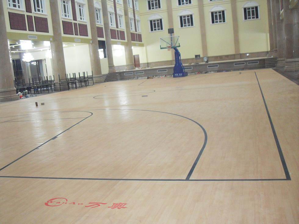 篮球体育场地塑胶地板，篮球体育场地运动地板，篮球体育场地运动地胶