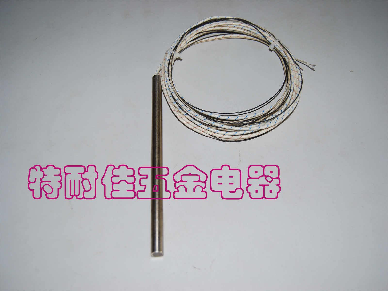 低温型带热电偶电发热管