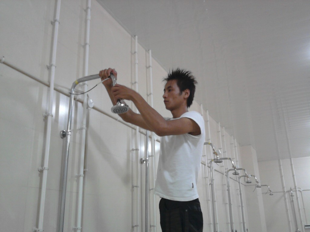 供应南京计时计量消费水控机，南京专业浴室节能厂家，环保节水器