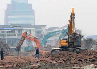 青浦纪王提供200挖掘机出租55小型挖掘机出租