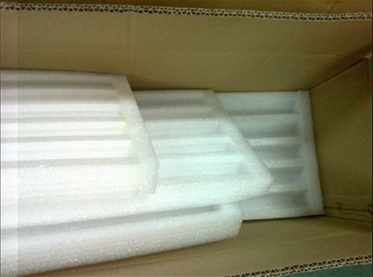 供应新型LED灯管海绵包装盒 LED灯管较新款式包装盒