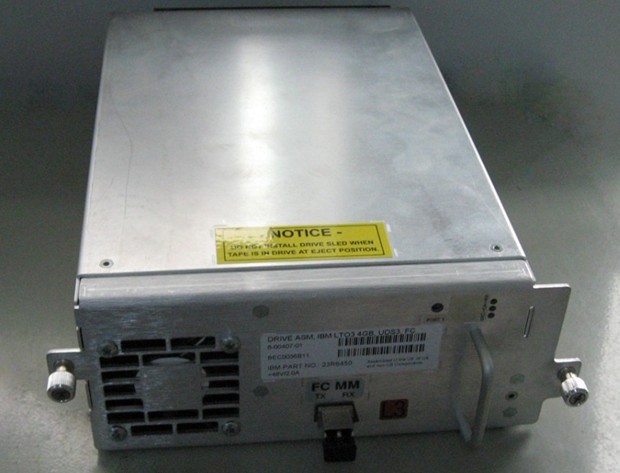 供应IBM 3576-8042驱动器热卖中