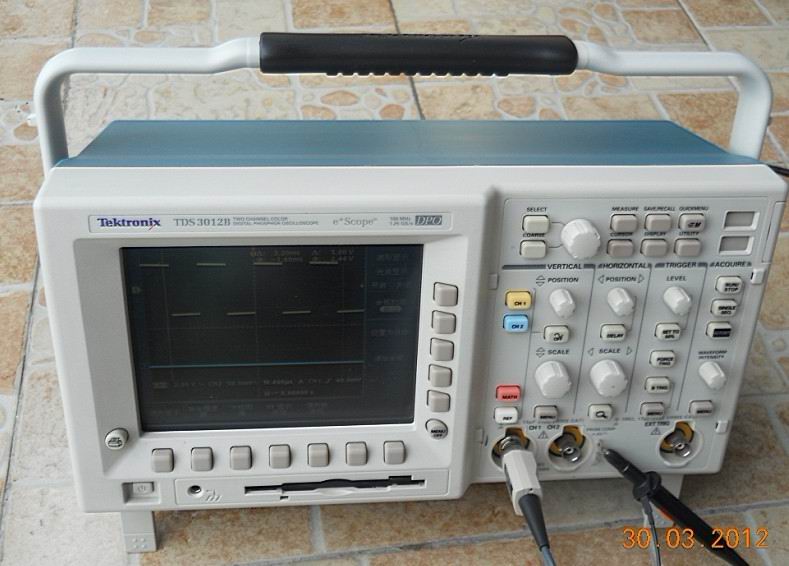 示波器TDS2014B/TDS220泰克数字示波器