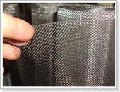 供应不锈钢丝网采用S编织 : 平纹、斜纹、密纹编织而成