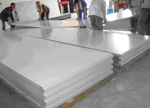 供应6061铝板，花纹铝板，铝板，镜面铝板，进口铝板，**厚铝板