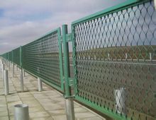 天瑞-钢板网护栏 喷塑护栏 护栏网