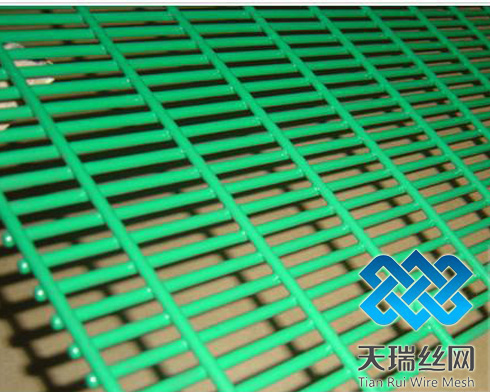 供应天瑞-pvc电焊网 电焊网护栏