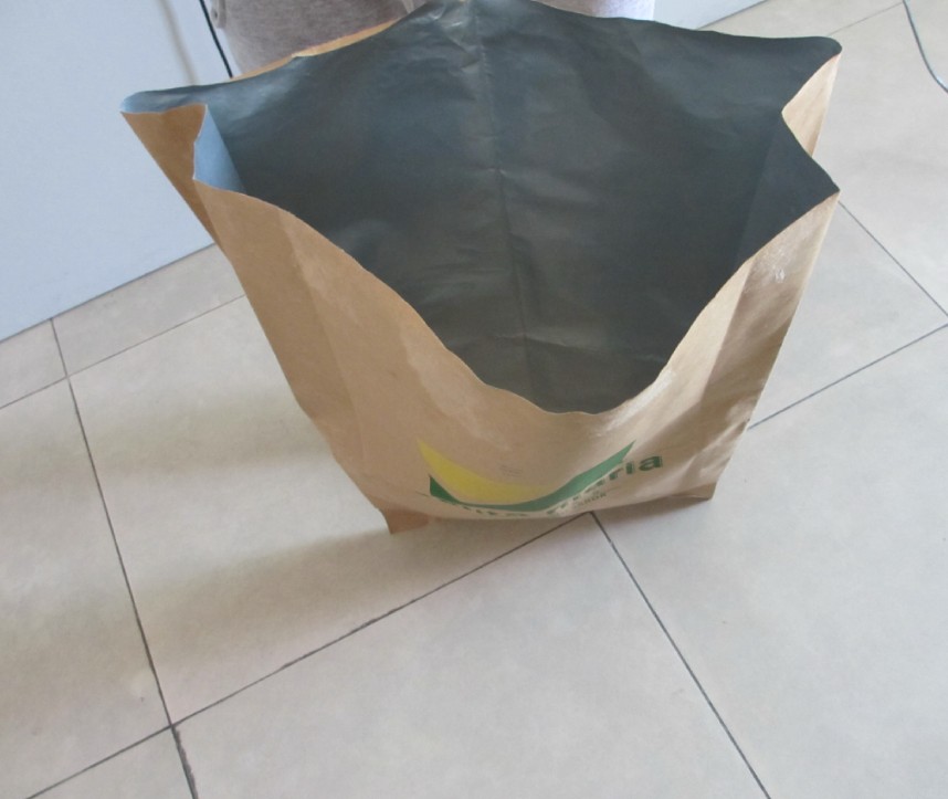 供应牛皮纸包装袋、25KG吨袋牛皮纸铝箔复合包装袋按客定制