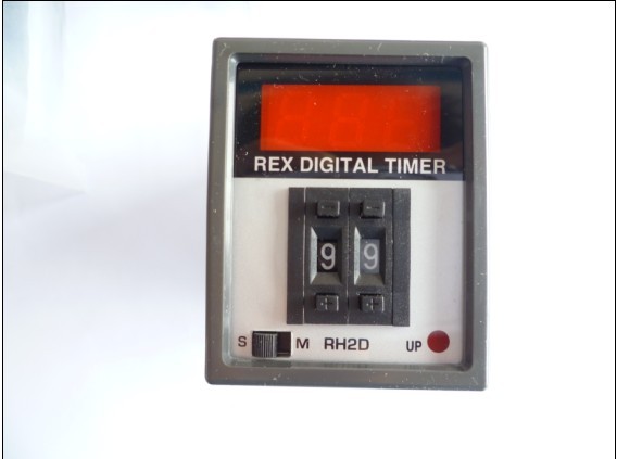 REX时间继电器RH2D;RH3A;RJ3M
