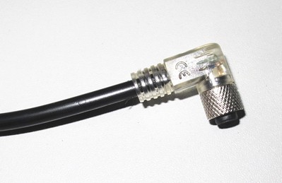 供应带指示灯式M8电缆连接器