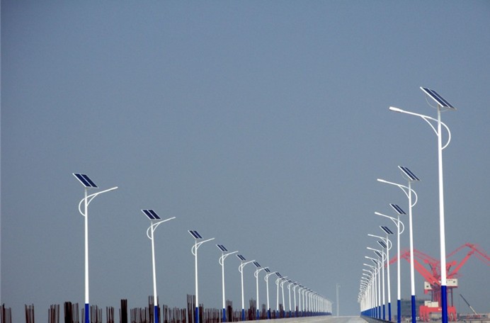 北京太阳能路灯维修更换承包商 一手货源太阳能路灯质量有**