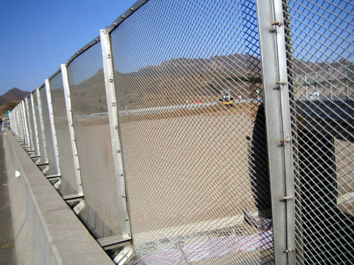 供应热镀锌护栏网|镀锌护栏网|热镀锌围栏网