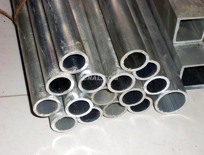 2014铝管 铝方通现货供应