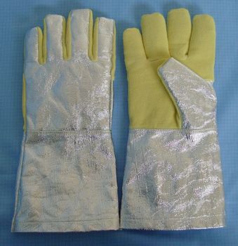 供应500度铝箔耐高温手套,金属冶炼耐高温手套，铸造高温作业手套，抗辐射热高温手套