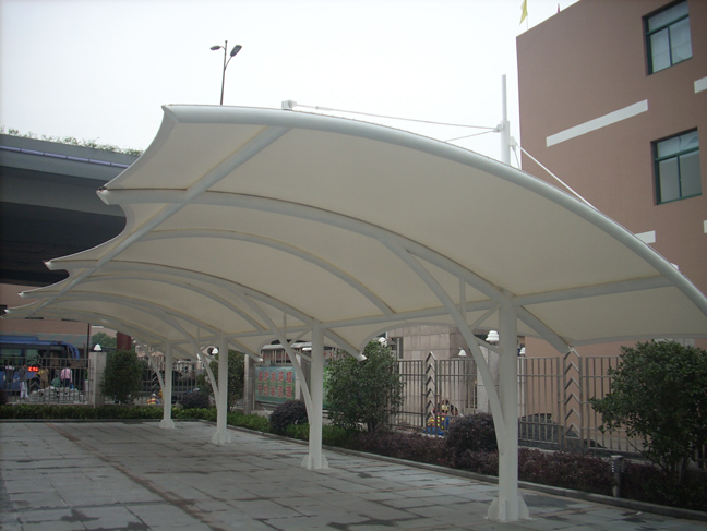 上海车棚厂家加工定做彩钢瓦车篷简易车棚膜结构汽车车篷自行车蓬