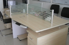 供应合肥玻璃屏风办公桌/组合式电脑桌/屏风隔断