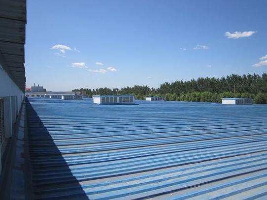 浅析金属屋面防水渗漏的原因 山西较专业的防水公司