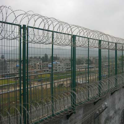 供应监狱护栏网防护性能较佳的监狱护栏网