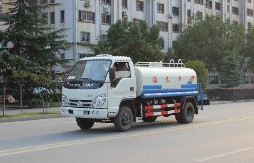 通化5方洒水车6方洒水车价格 洒水车厂家直销