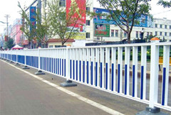 厂家直销锌钢热镀锌桥梁护栏，**道路护栏，工厂围墙栏，花园栅栏