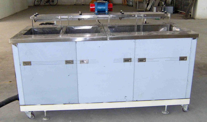 苏州非标定做饮水机金属软管除油环保型水溶剂超声波清洗机