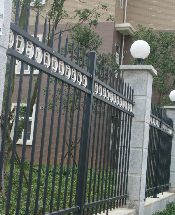 锌钢护栏的工艺 金属扶手球 不锈钢旗杆顺风球 铁艺栏杆