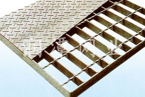 润潭丝网专业生产钢格板、护栏网、不锈钢钢格板