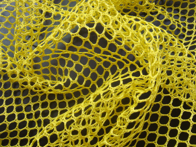 经编网眼布渔网布料哪种好 鱼网渔网布牌子同款