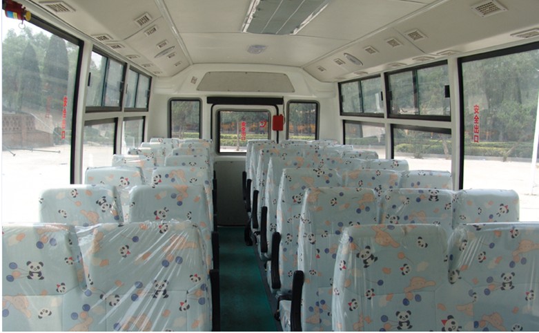 长沙幼儿园校车报价,保定长安客车360度*监控！