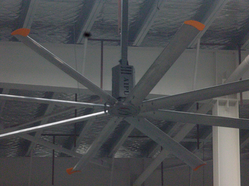 厂家安装大型工业风扇质量保证，工厂 吊扇