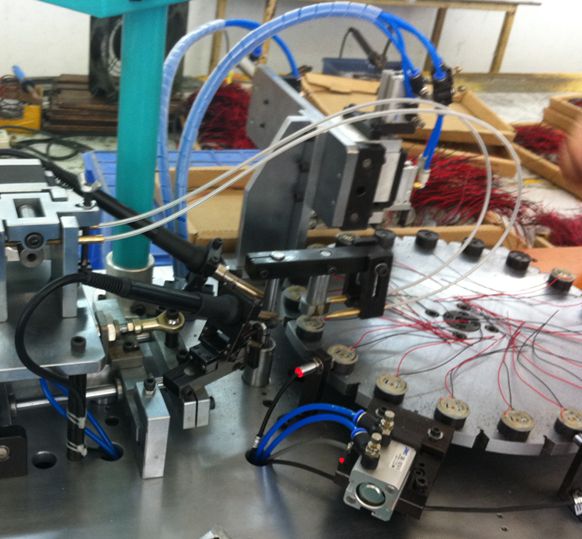 温州地区制造转盘式端盖焊线机 自动焊接机 电子行业设备的较新相关消息
