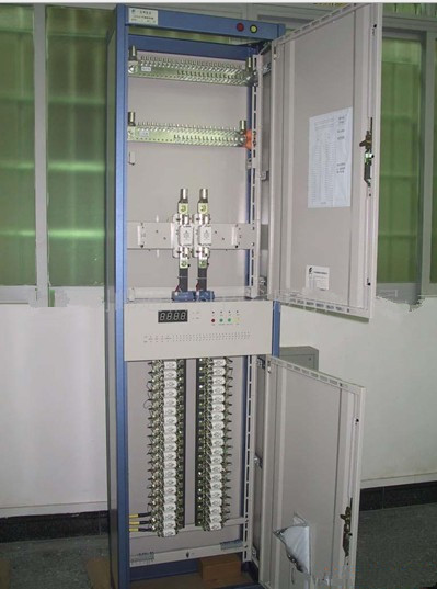 供应20支路机柜电源分配单元 -48V直流配电箱