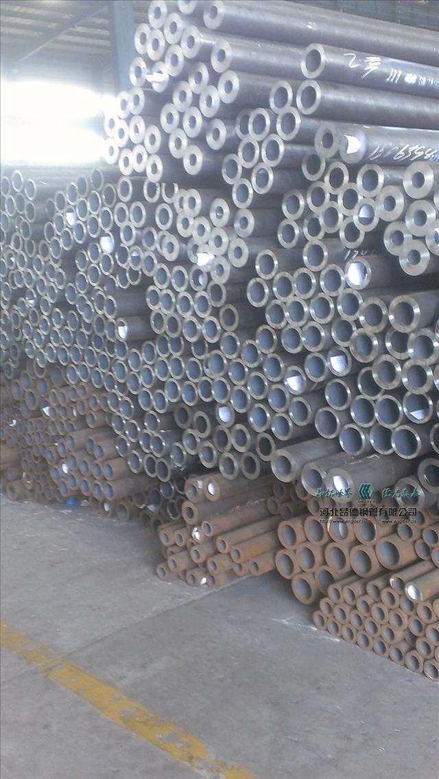 专业供应外贸20#无缝碳钢管高温用无缝碳钢公称管