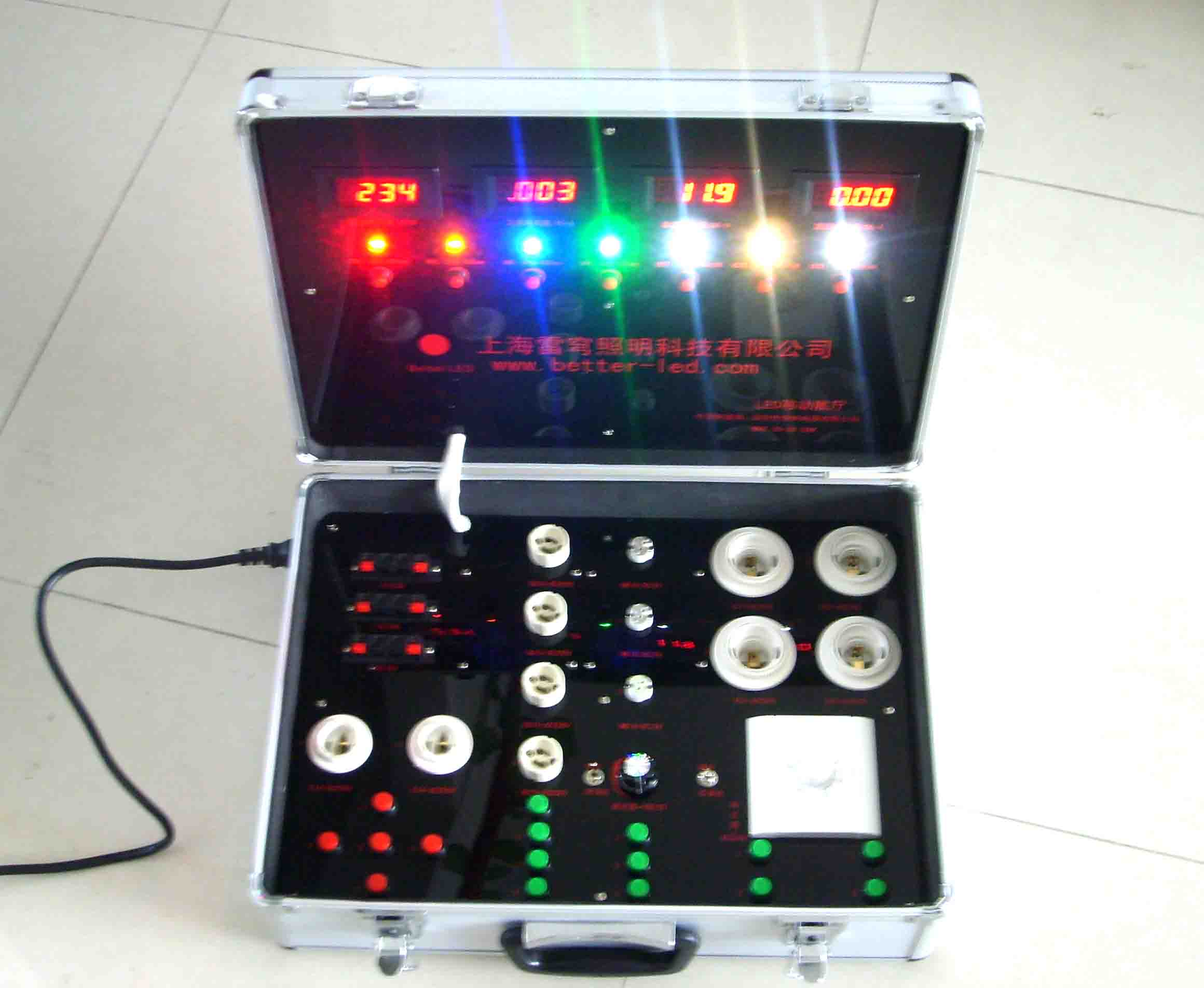 深圳福远航LED灯具展示箱 LED展示柜 LED产品演示箱