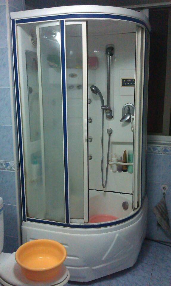 上海哪有维修淋浴房.找安居卫浴洁具维修电话