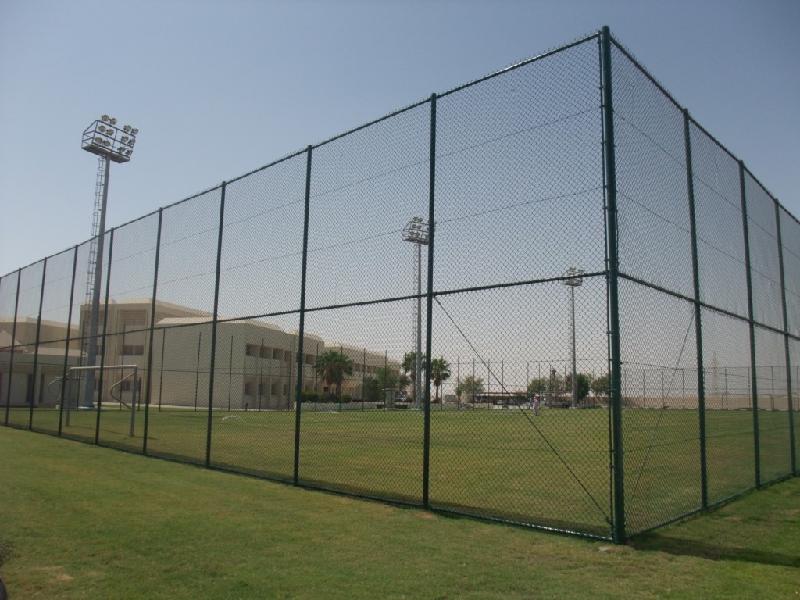 供应---护栏网厂|体育场围网|篮球场围网|网球场围网|体育场护栏