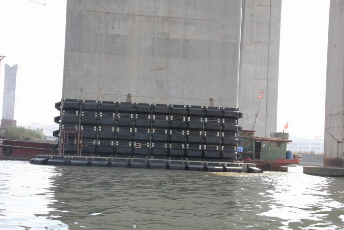 梅州橡胶护眩公司河源 码头船用护舷 阳江轮船码头防撞条