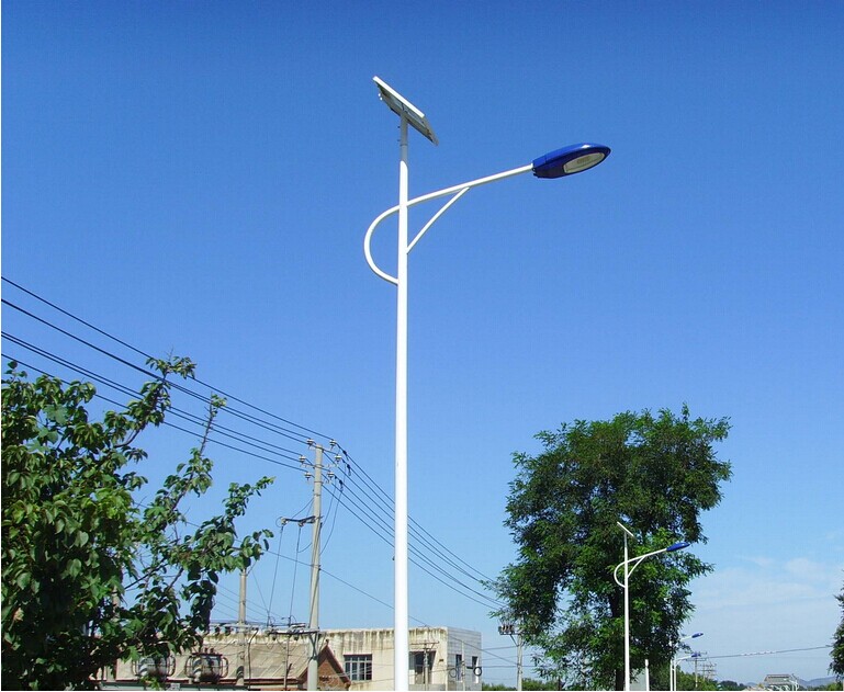 新疆太阳能路灯，新疆太阳能路灯厂家
