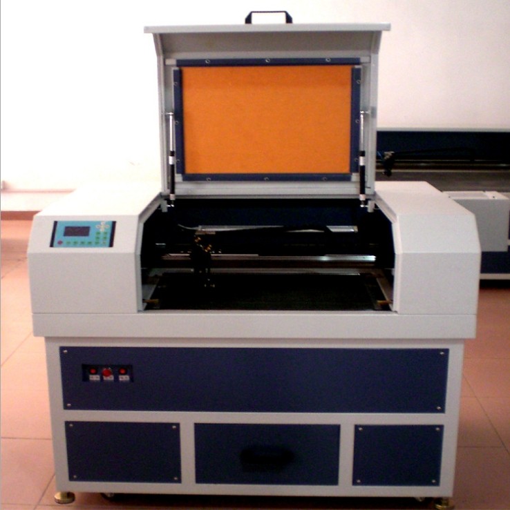 深圳CAD电脑激光切割机/东莞亚克力C02激光切割机