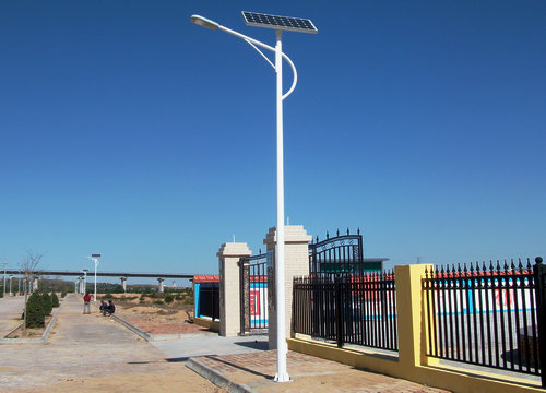 60W太阳能路灯 5米太阳能路灯 60W5米太阳能路灯