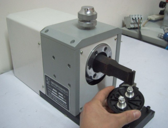 超声波电池金属片箔焊接机