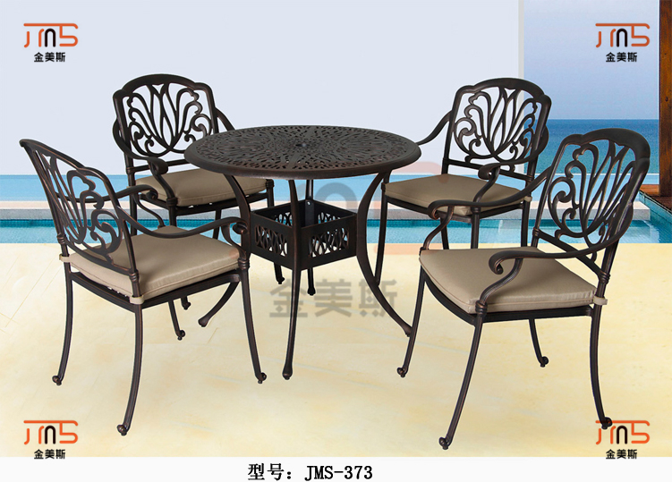 庭院桌椅 花园桌椅 公园桌椅 6椅1桌配置,适合用餐和休闲等用途