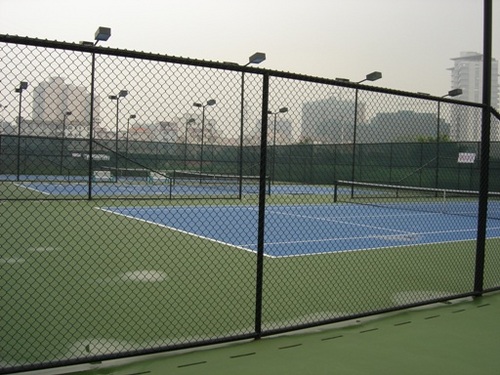 广西桂林篮球场围网 河南洛阳篮球场围网 天津隔离网